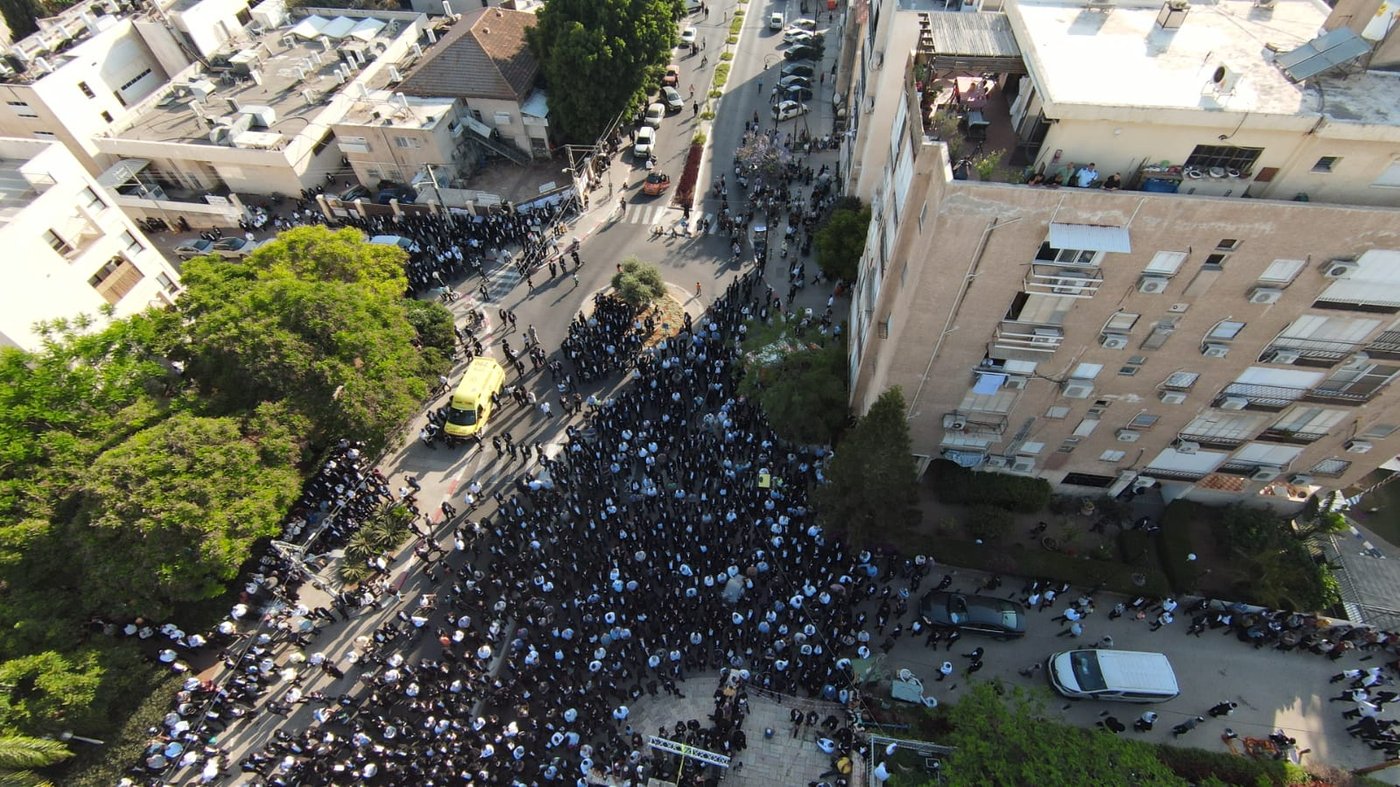 צוואת הגאון רבי שמחה קוק זצ"ל: "אַהֲבָתִי לַיְּשִׁיבוֹת אַהֲבַת נֶפֶשׁ מַמָּשׁ"