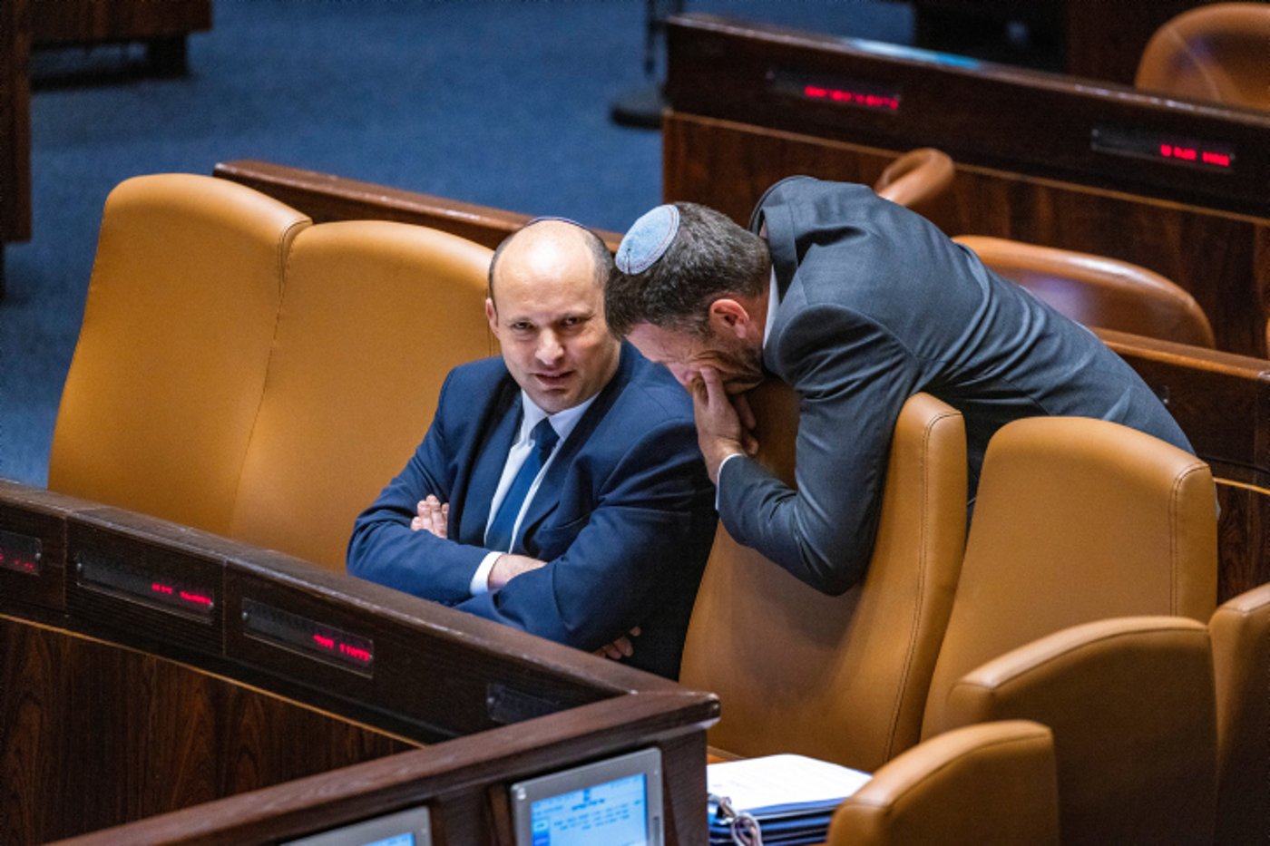 כהנא ובנט