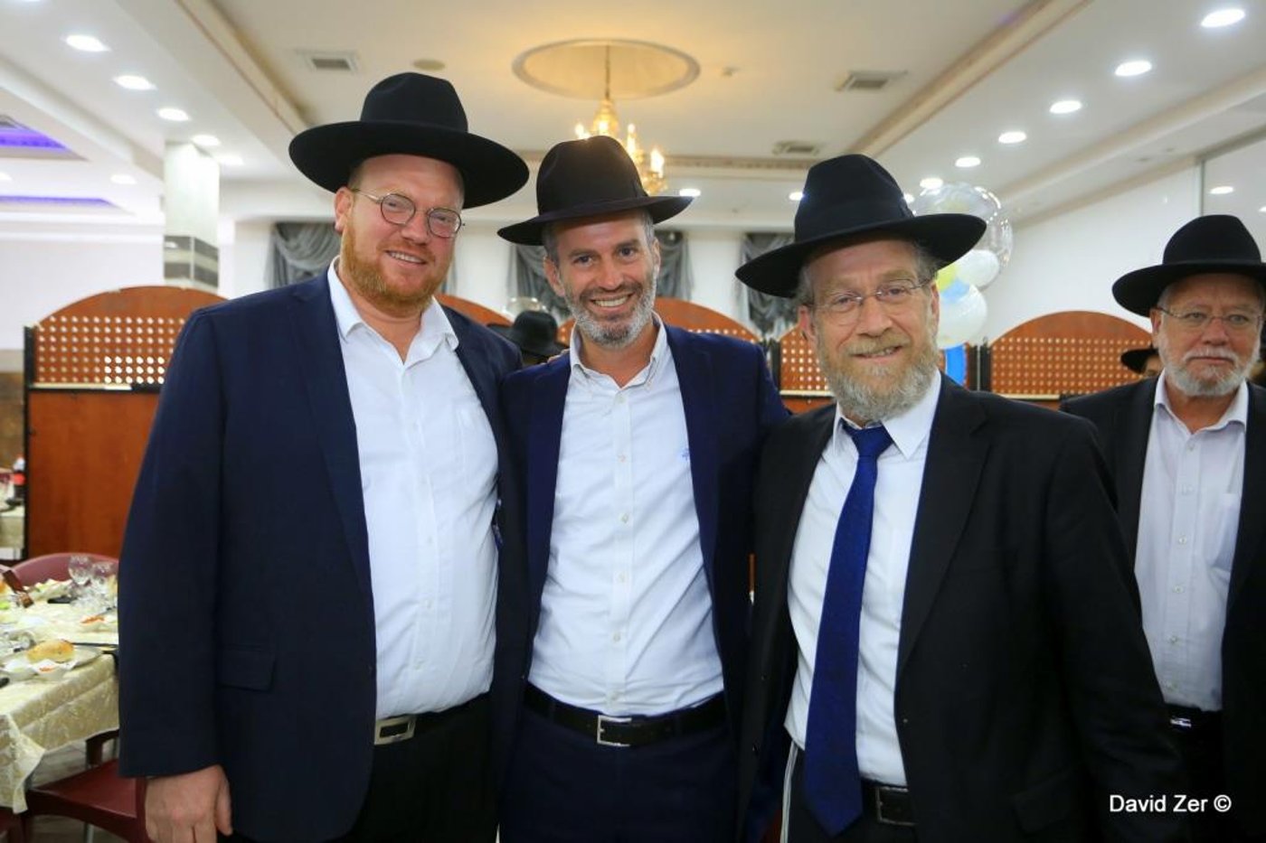 משה רבר חגג ברית לבנו - כולם הגיעו • גלריה