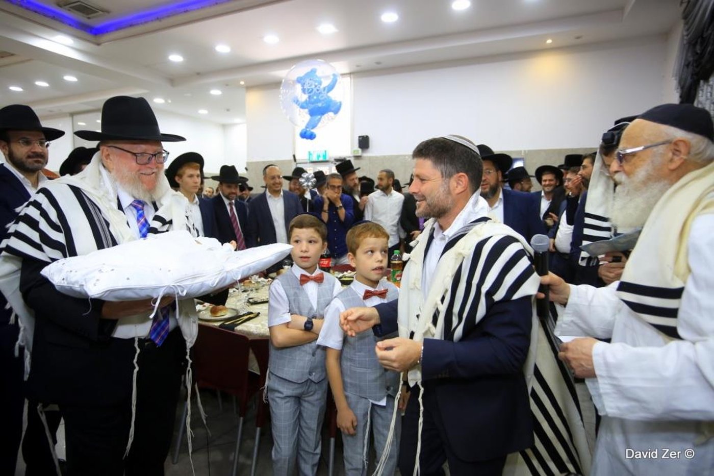 משה רבר חגג ברית לבנו - כולם הגיעו • גלריה