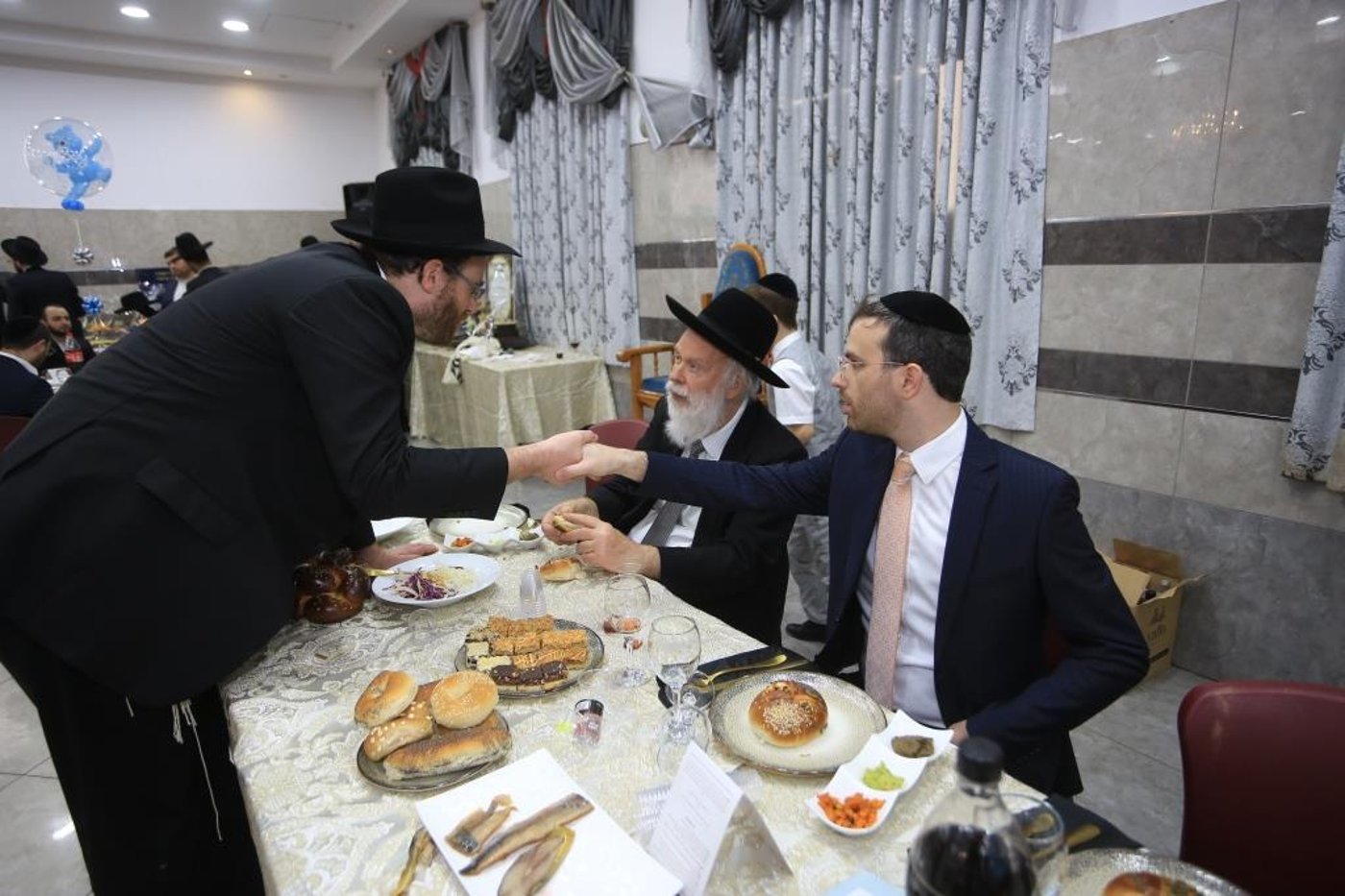 משה רבר חגג ברית לבנו - כולם הגיעו • גלריה
