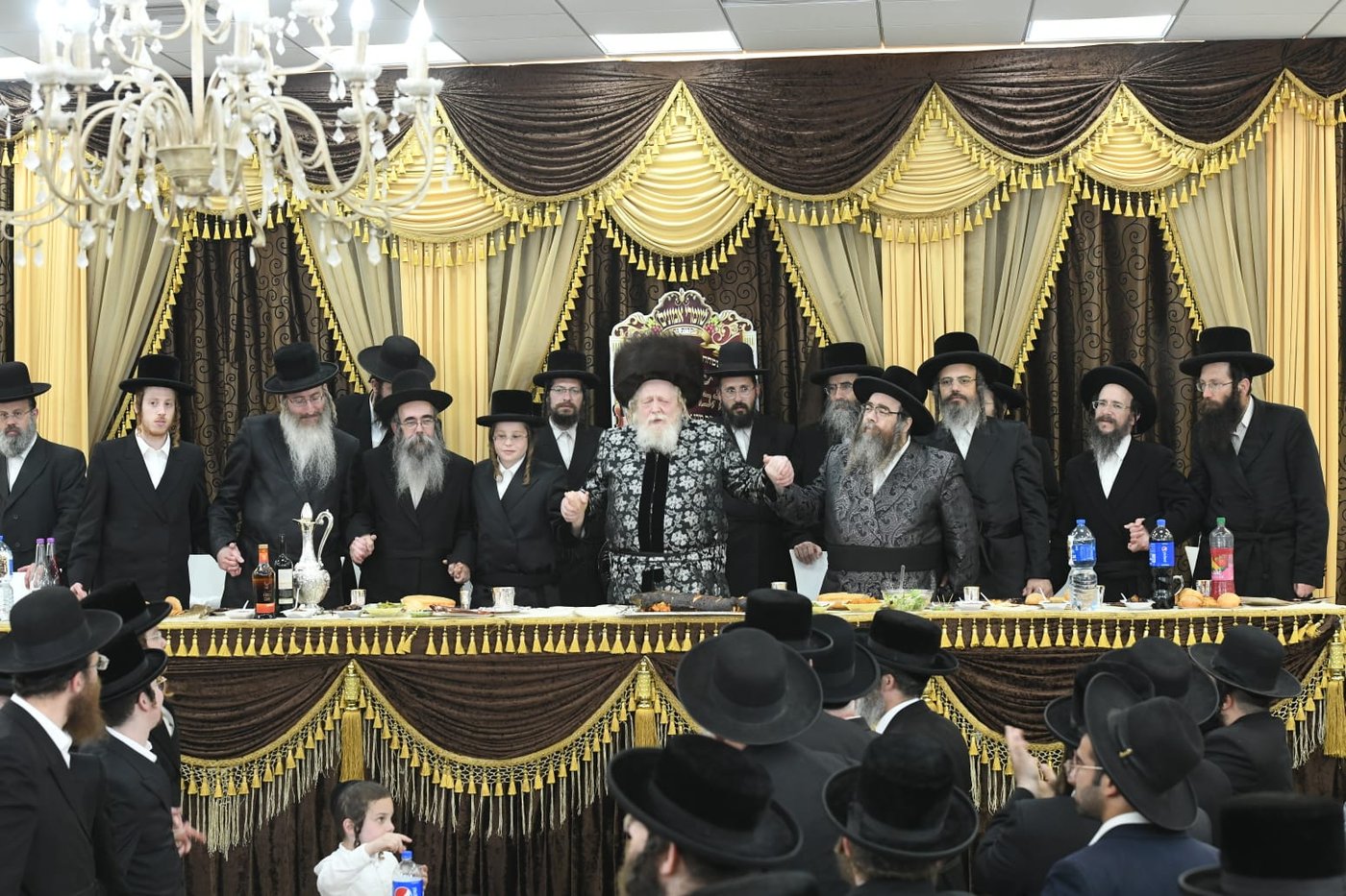 בקרית גת חגגו בר מצווה לבן האדמו"ר