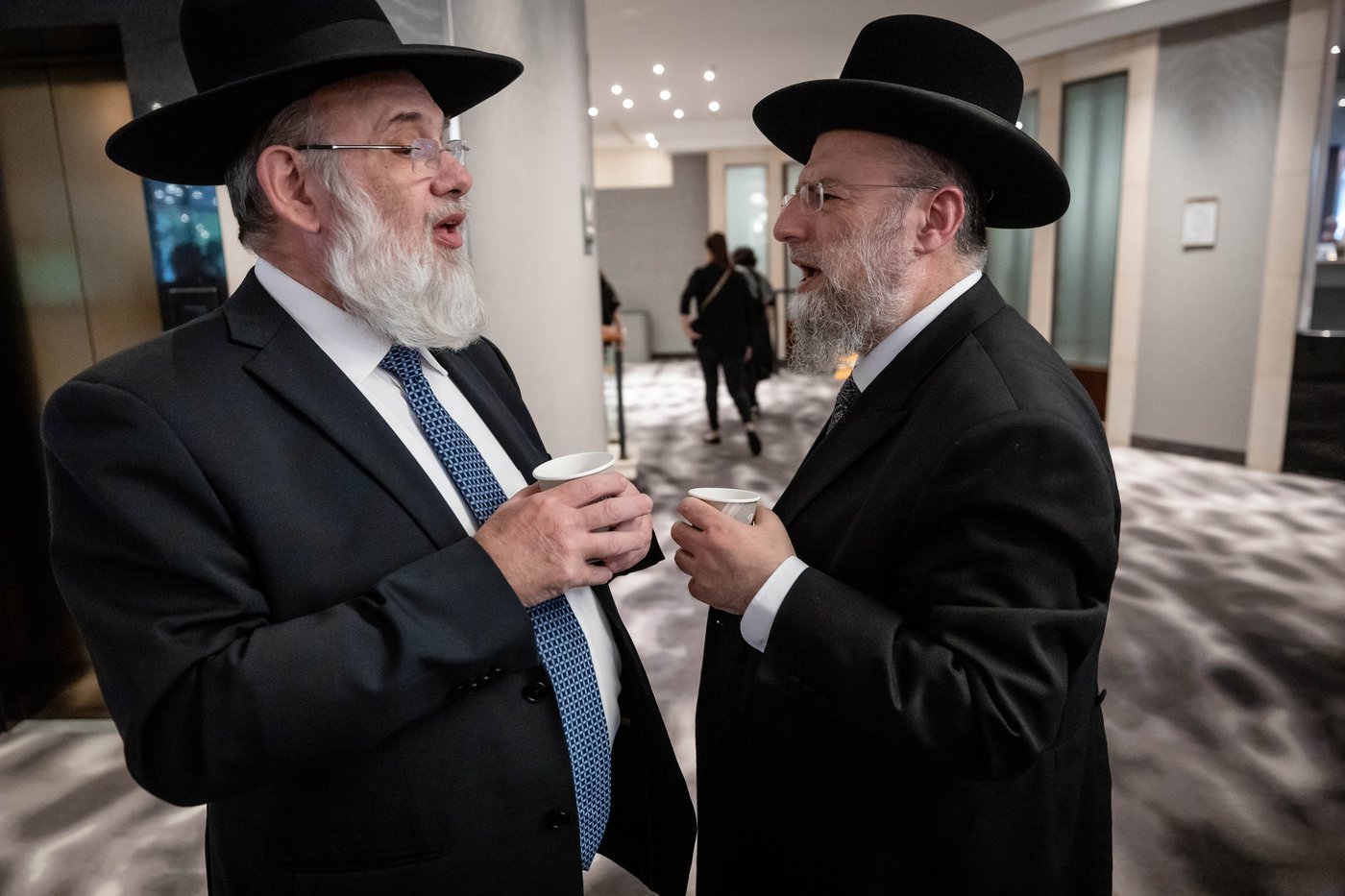 אלי איטקין מגיש: 350 רבנים התכנסו במינכן