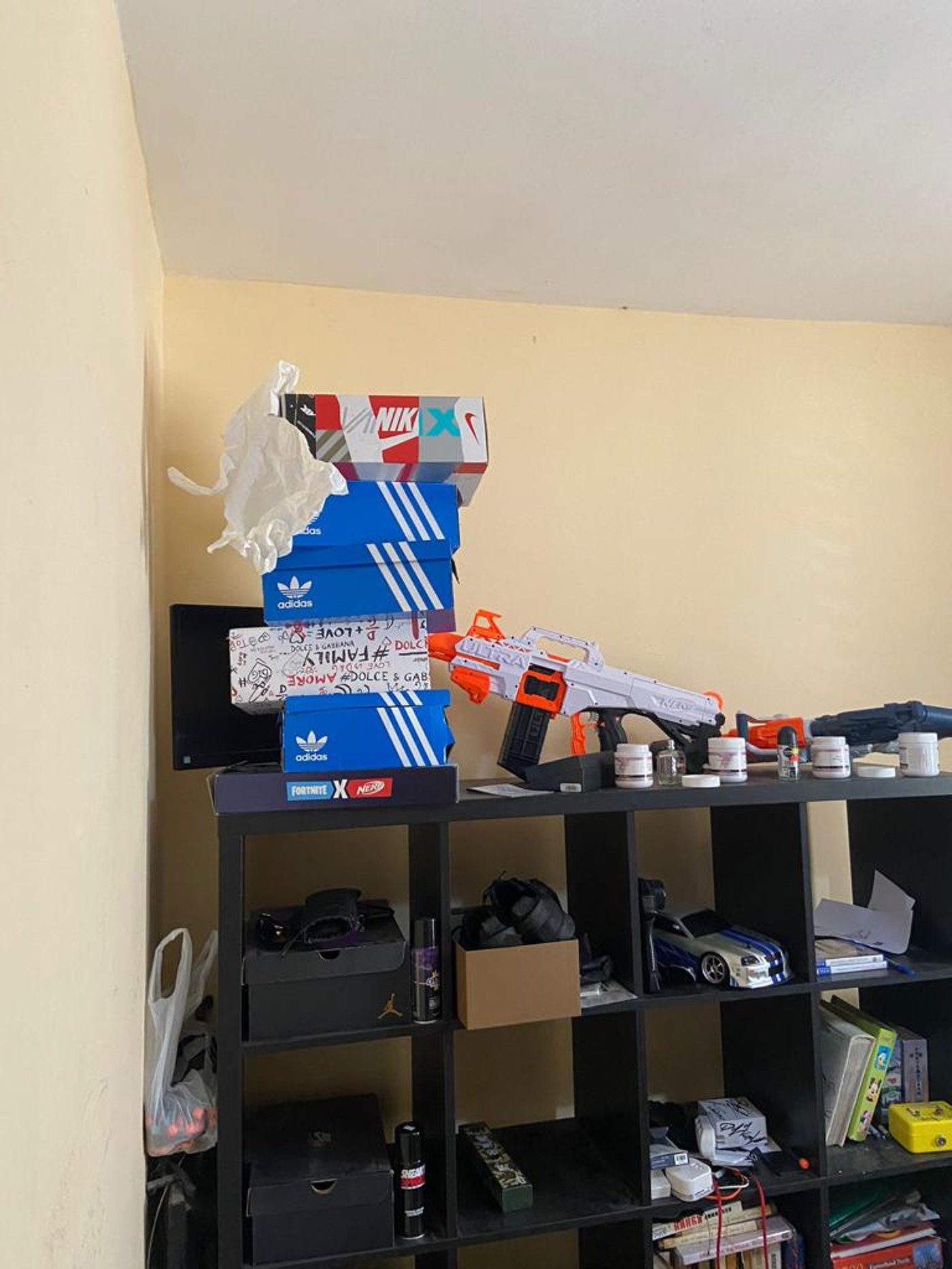 חמישה נעצרו בחשד להונאה של עשרות אלפי ש"ח