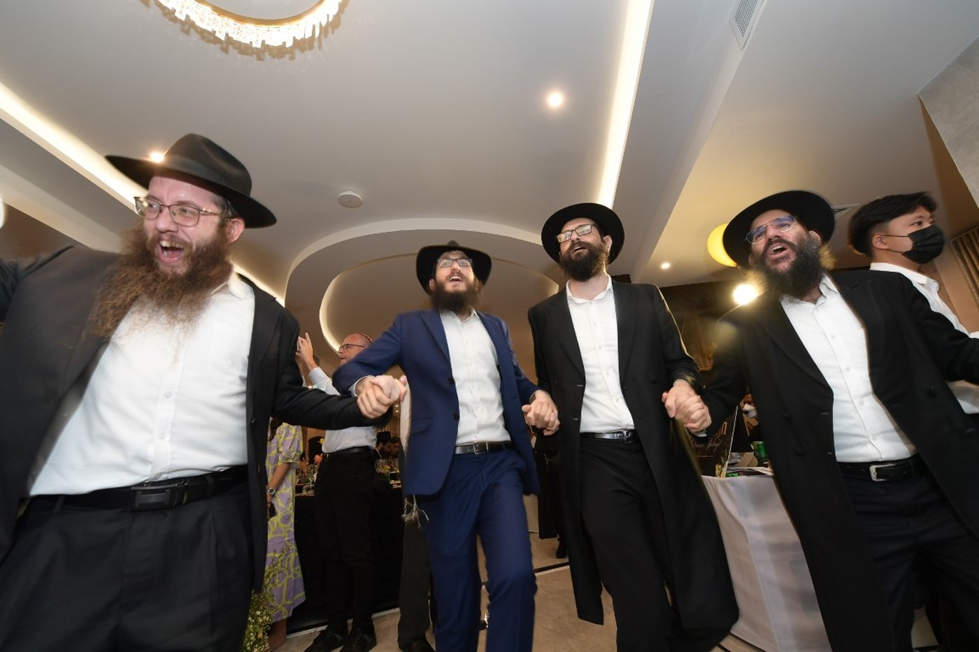 תיעוד מחשמל: עוצמה יהודית בבירת תאילנד