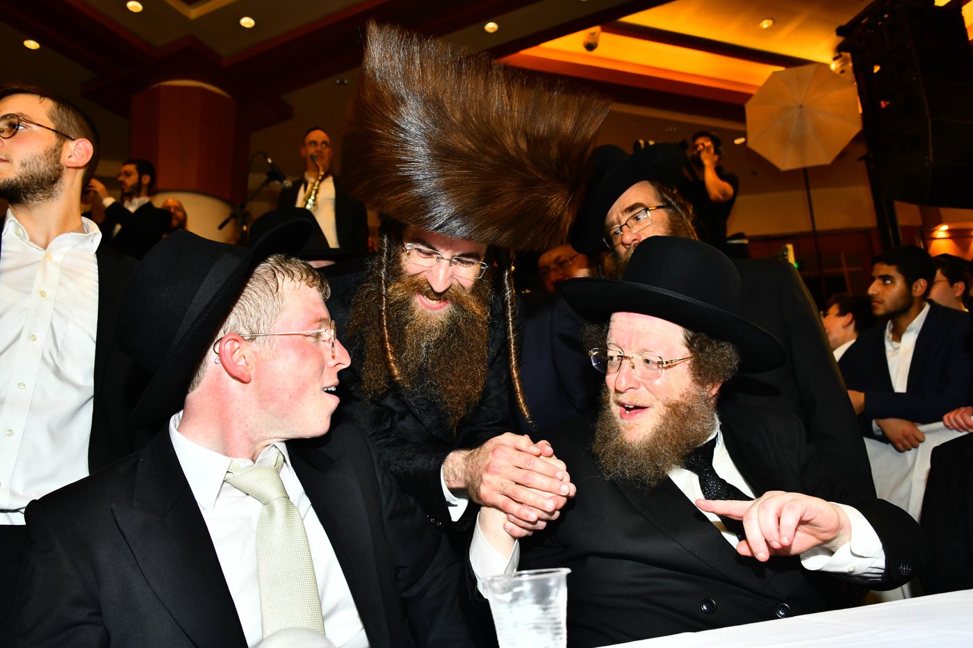 חתונת הענק לבנו של הגרש"ב סורוצקין • צפו