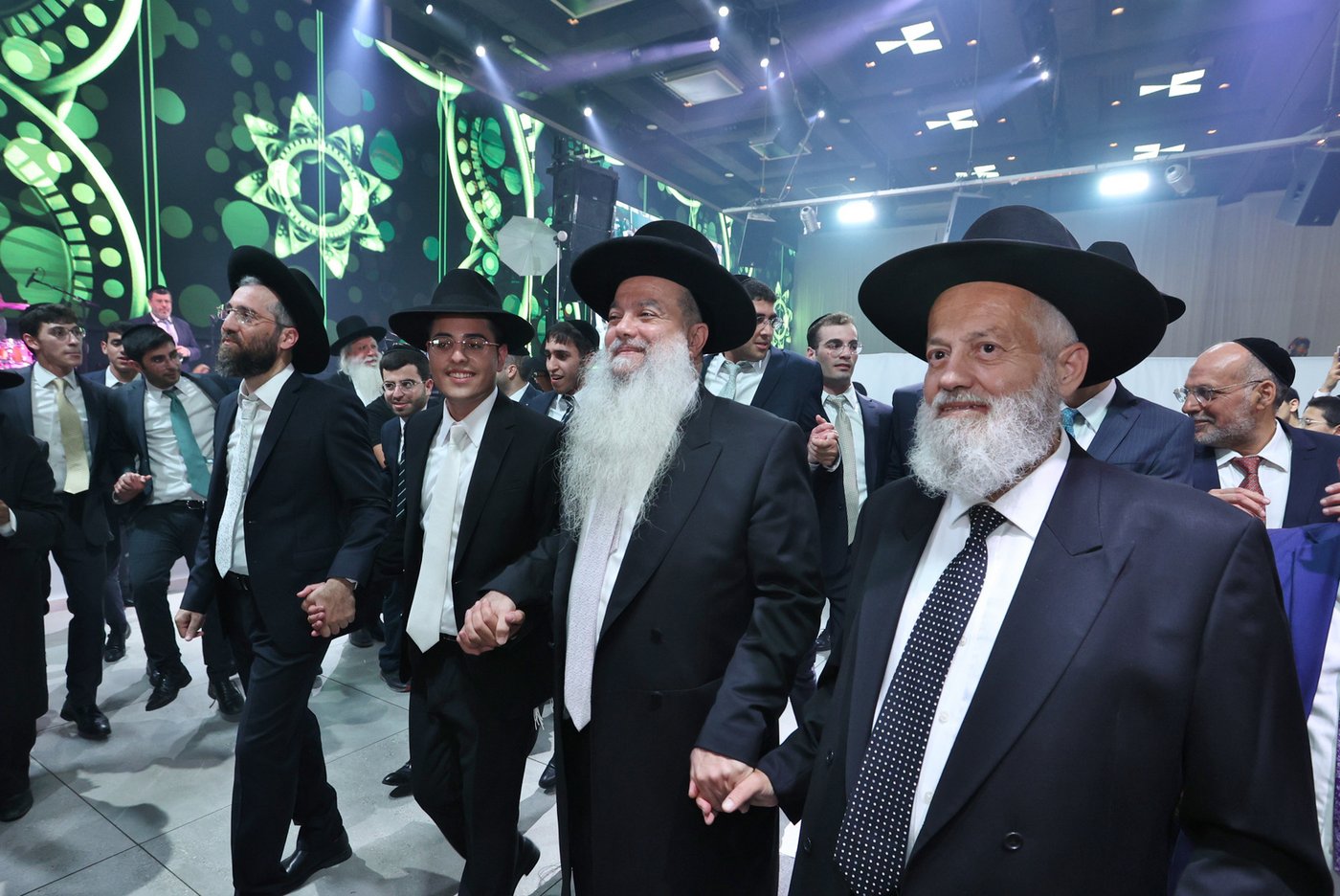 מזכה הרבים הרב יגאל כהן חיתן; כולם הגיעו