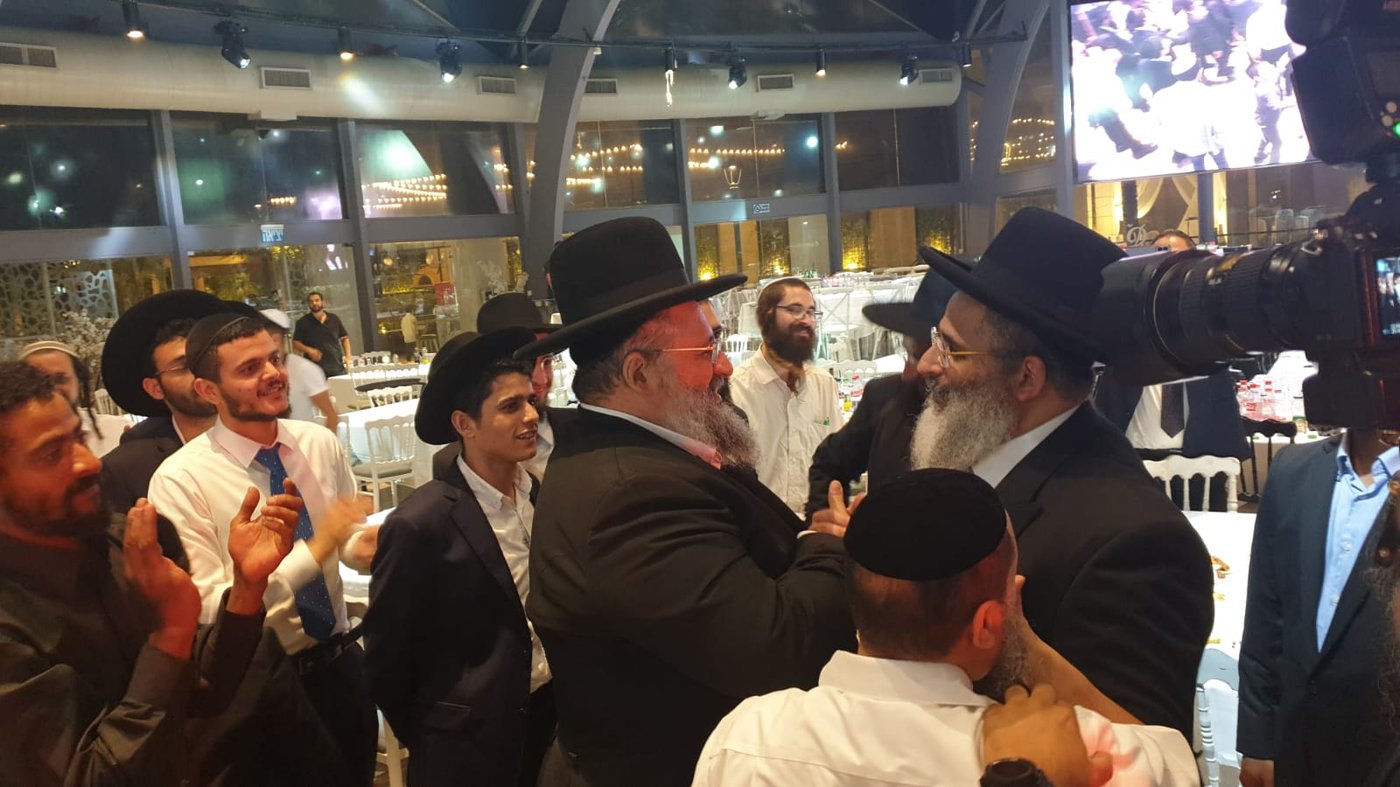 תיעוד מרהיב משמחת בר המצווה לבניו של הגה"צ רבי ישראל אברג'ל