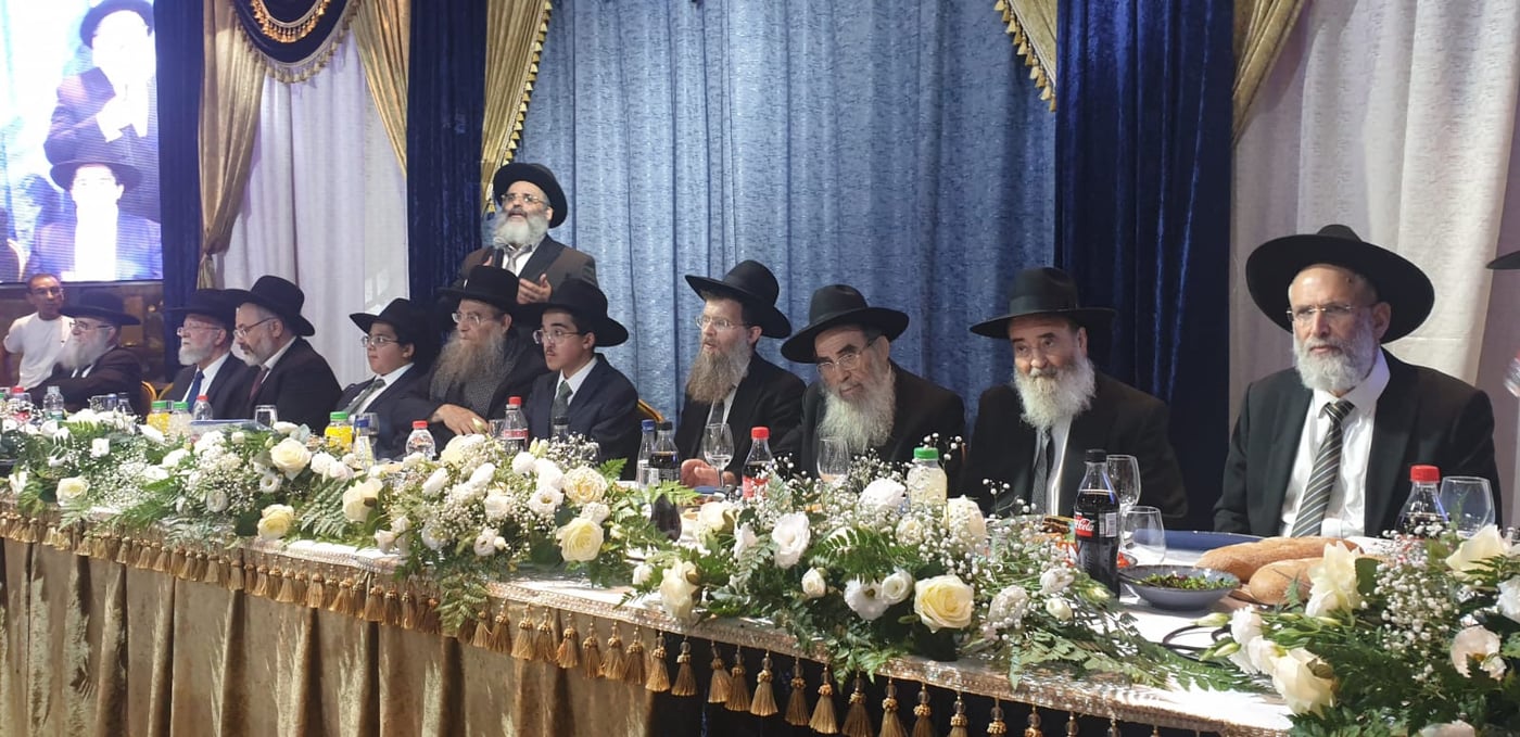 תיעוד מרהיב משמחת בר המצווה לבניו של הגה"צ רבי ישראל אברג'ל