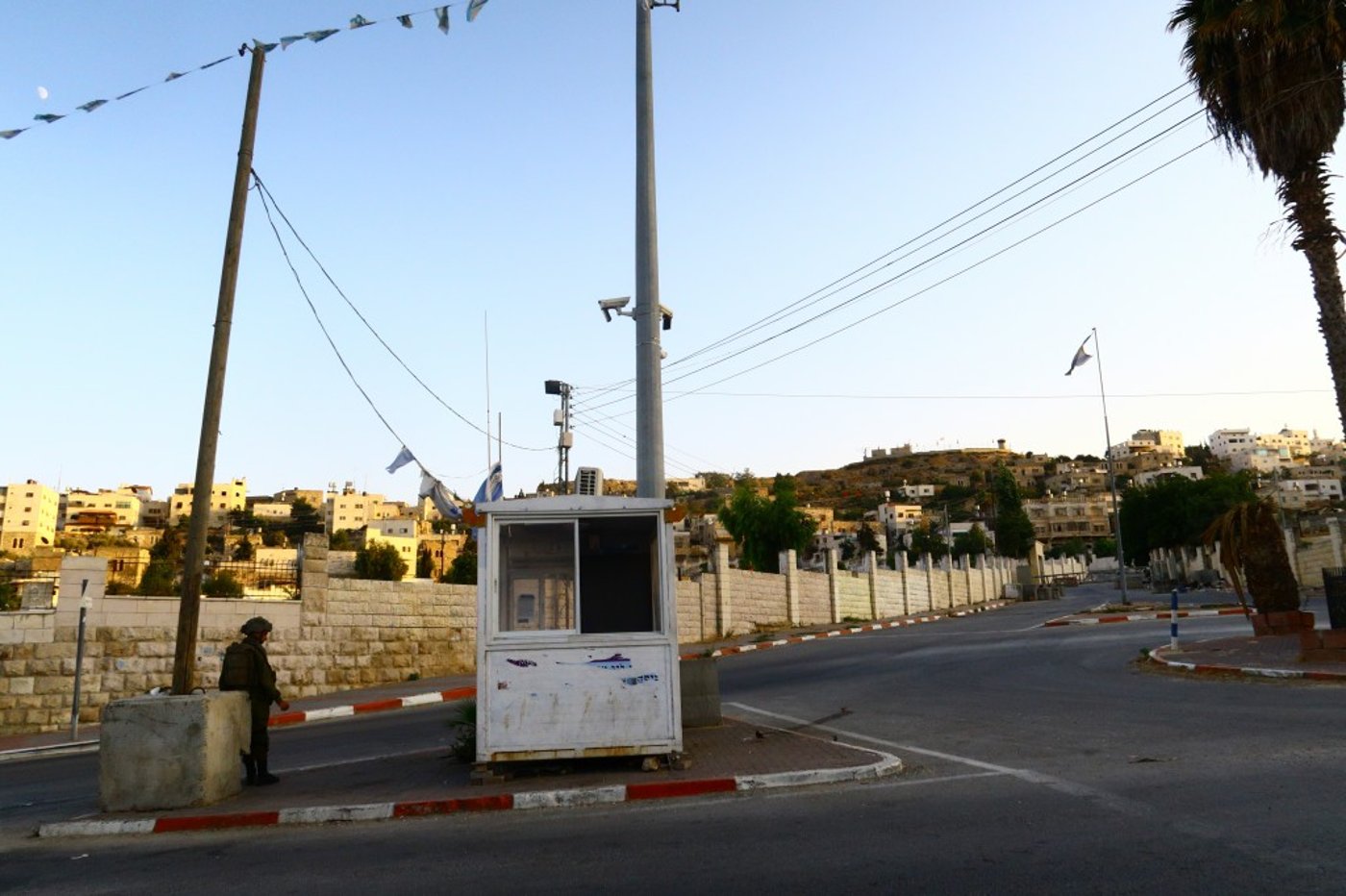 העלייה השנתית לקברו של עתניאל בן קנז