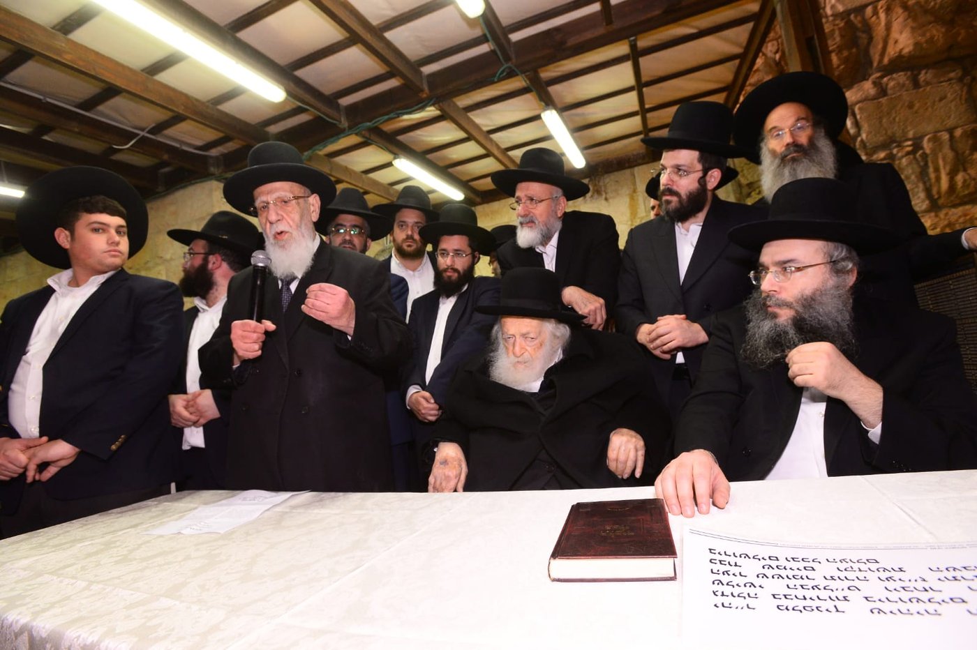 מראות חייו של נשיא המועצת חכם שלום כהן זצוק"ל