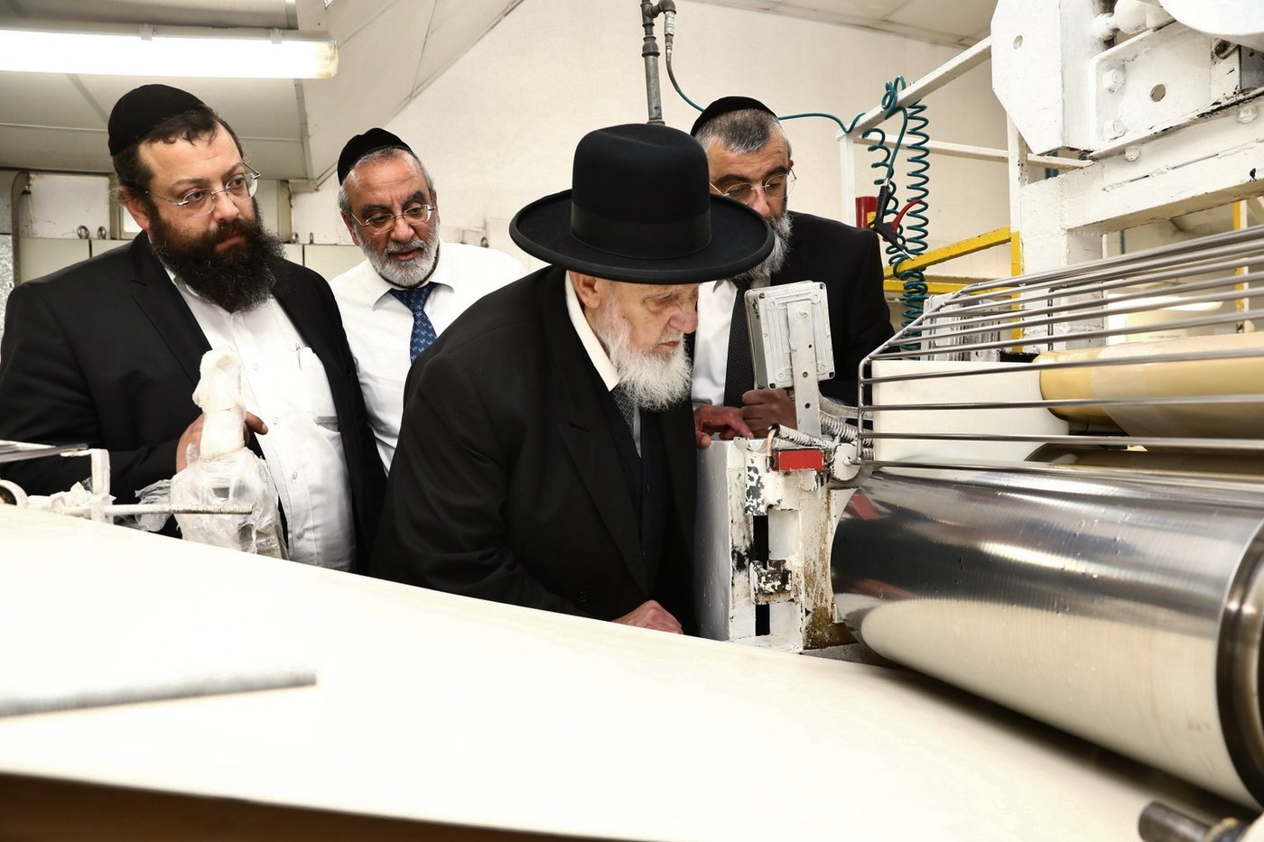 מראות חייו של נשיא המועצת חכם שלום כהן זצוק"ל