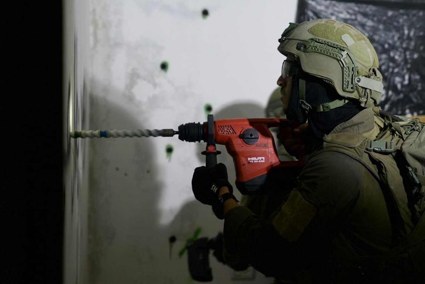 תחת אש: צה"ל הרס את בית המחבל מפיגוע הירי בת"א