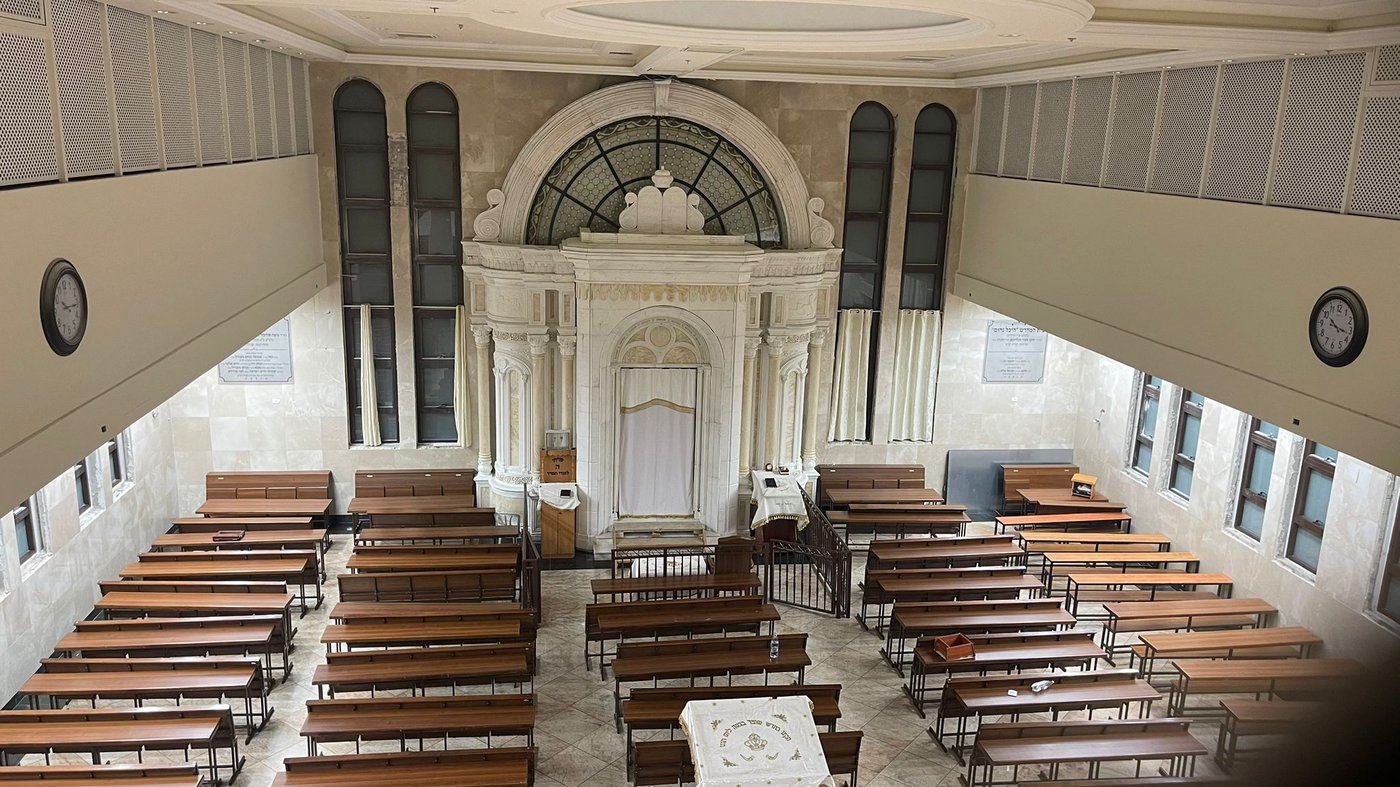 מדוע יתפלל האדמו"ר מויז'ניץ בית שמש כמו אדמו"רי רוז'ין?