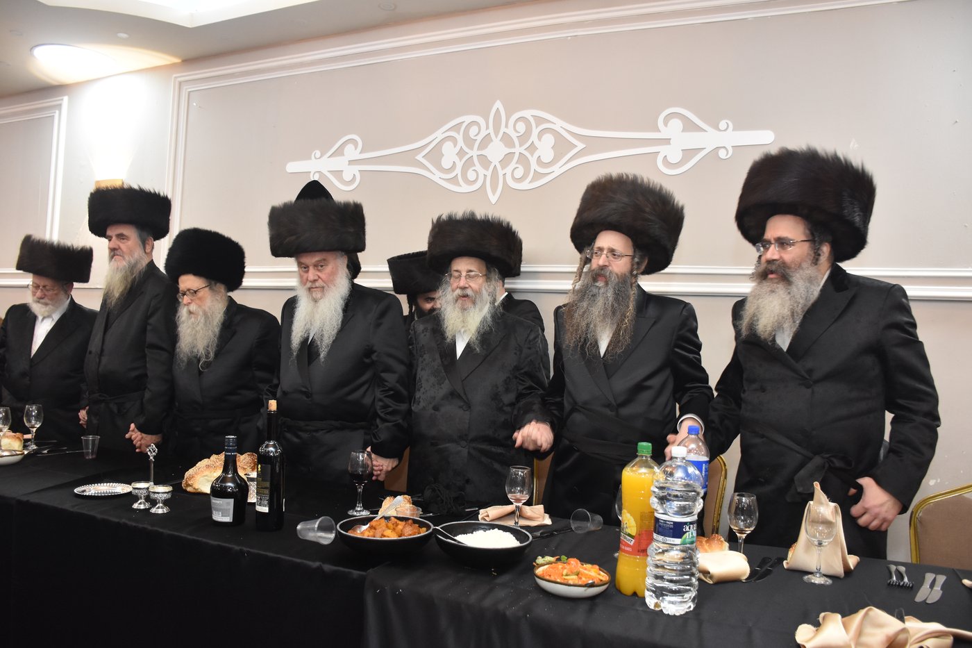 חתונת נכדת האדמו"ר מוואסלוי