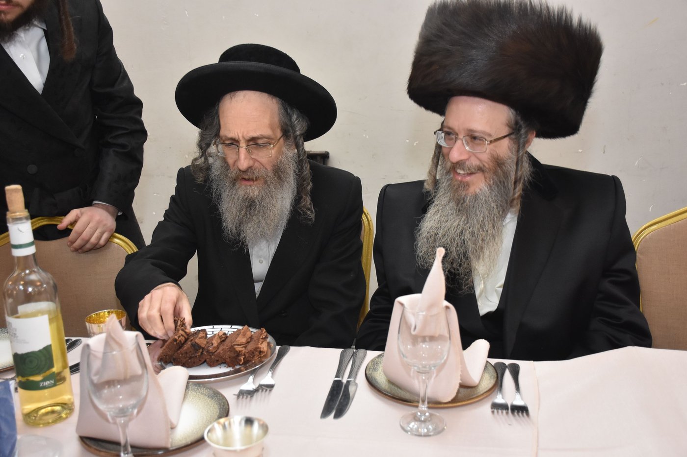 שמחת החתונה לבת האדמו"ר מנדבורנה אראד
