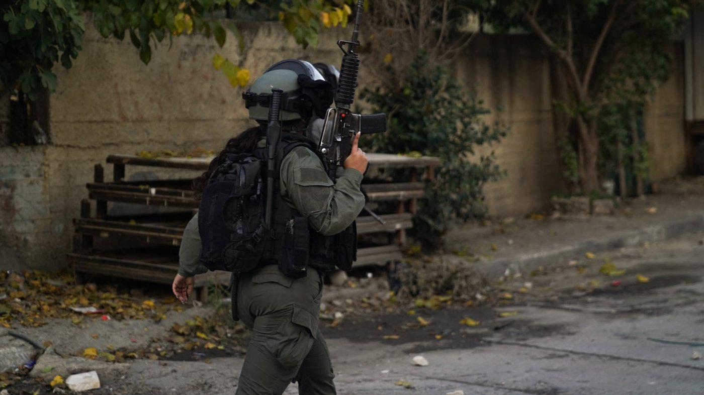 עשרות פלסטינים התפרעו באזור קבר רחל; לוחם מג"ב נפצע קל