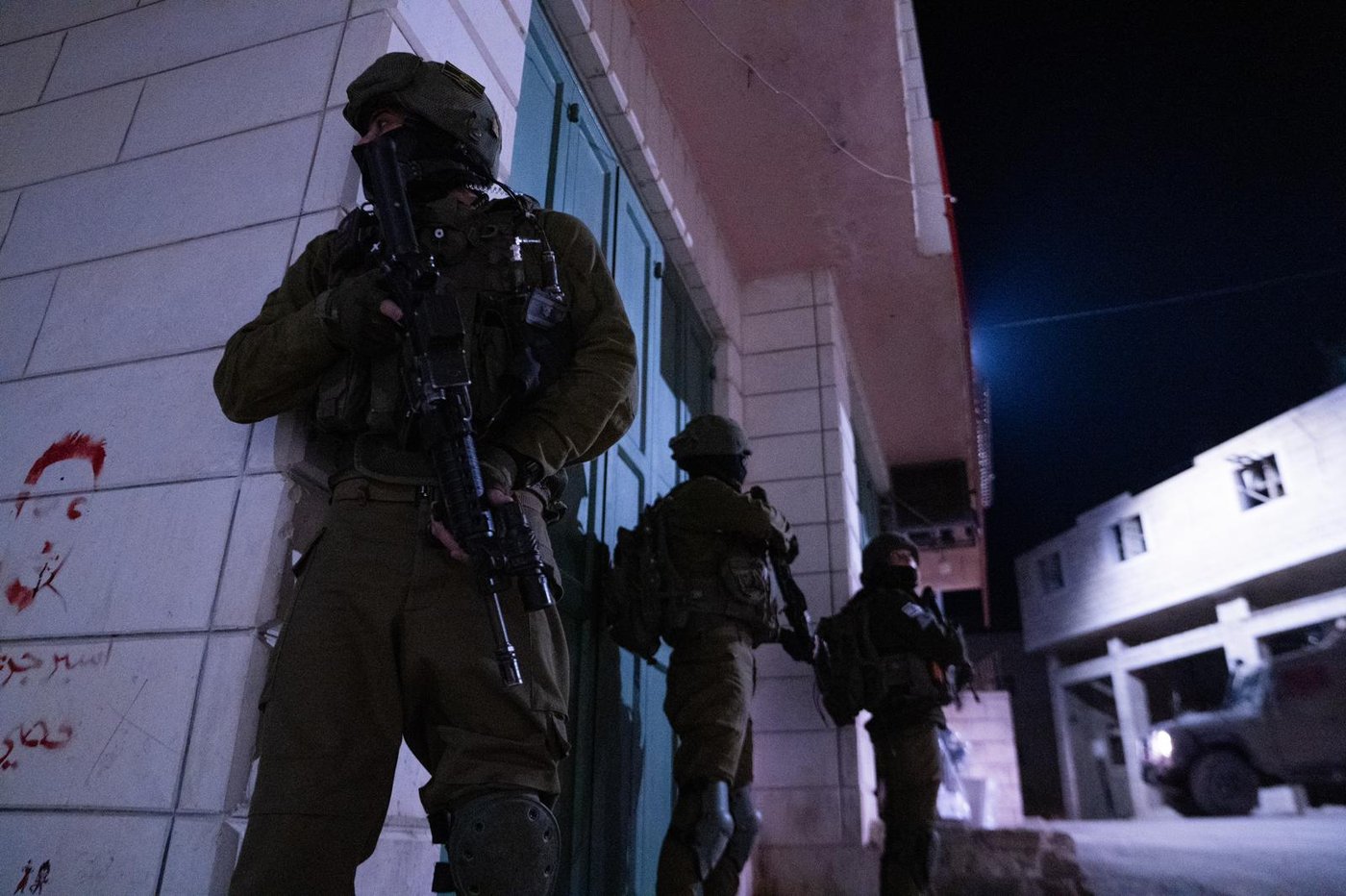 תחת ירי והפרות סדר אלימות: שמונה מבוקשים נעצרו | צפו