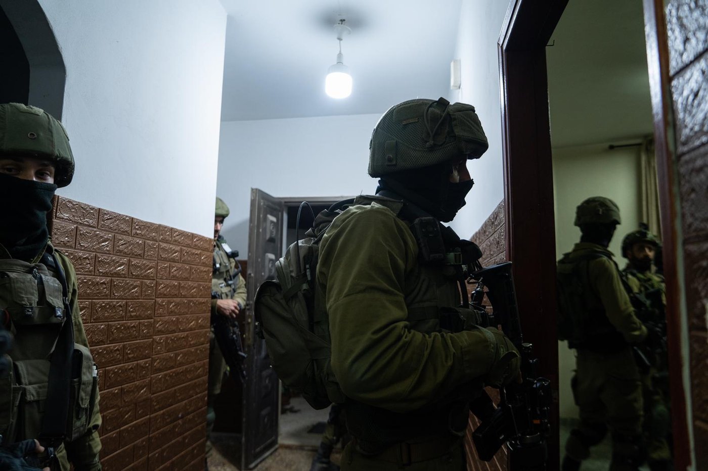 תחת ירי והפרות סדר אלימות: שמונה מבוקשים נעצרו | צפו