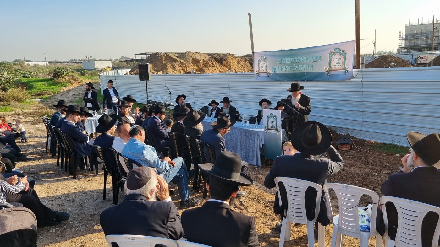 טקס הנחת אבן פינה לקמפוס המפואר של קהילת 'הפלג' בלוד