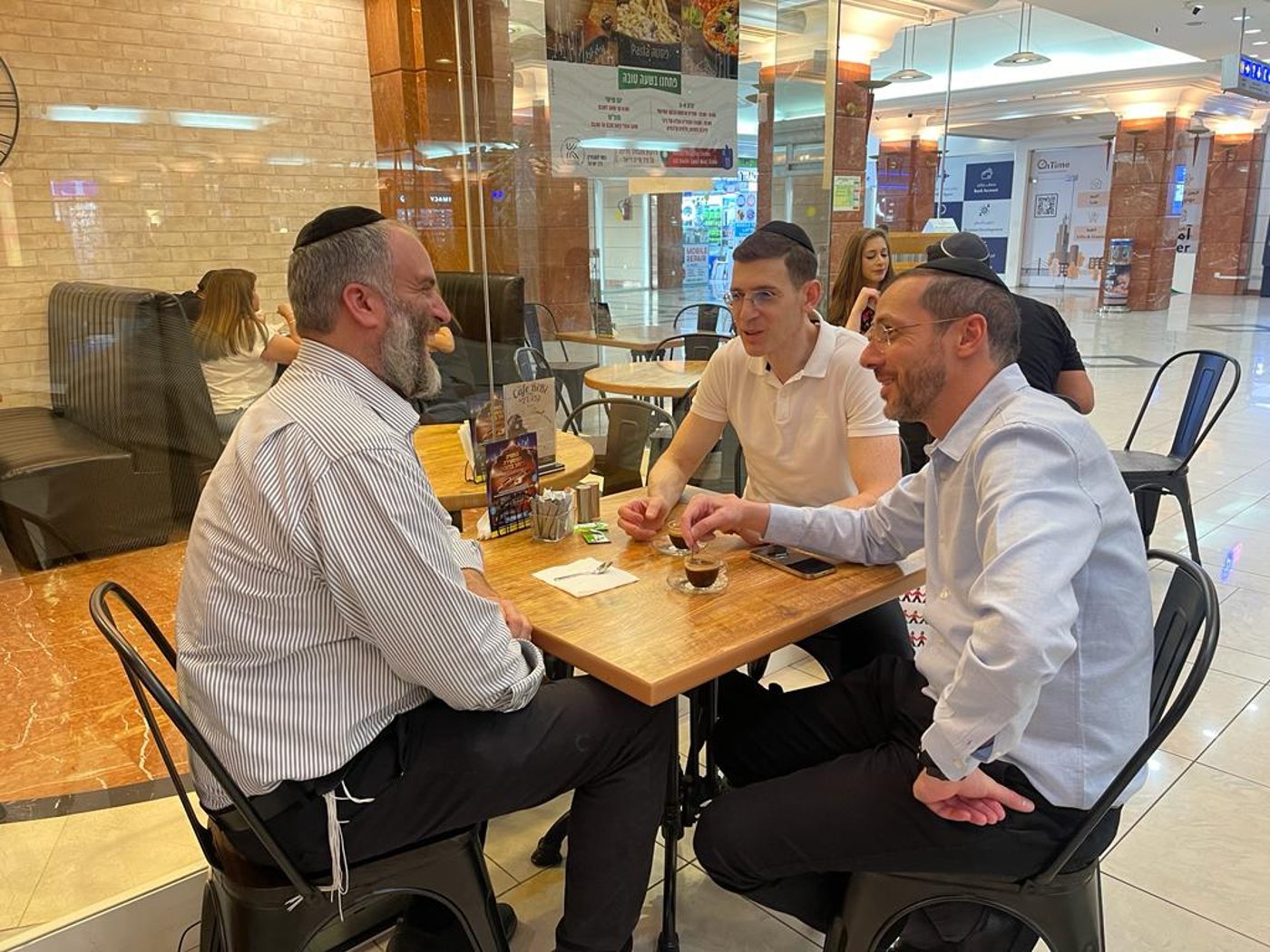 זופניק בכיכר • כל התמונות והנייעס של השבוע