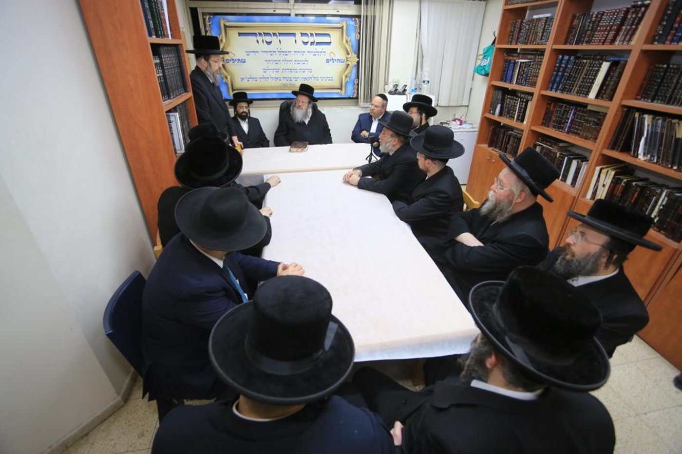 כנס יסוד להקמת ת"ת חסידי של רשת 'שתילים'