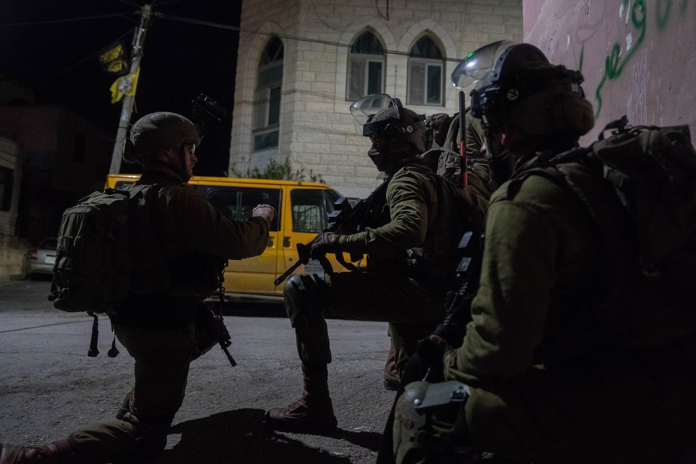 עשרה מבוקשים ולמעלה מ-20 רכבים נתפסו הלילה ביו"ש
