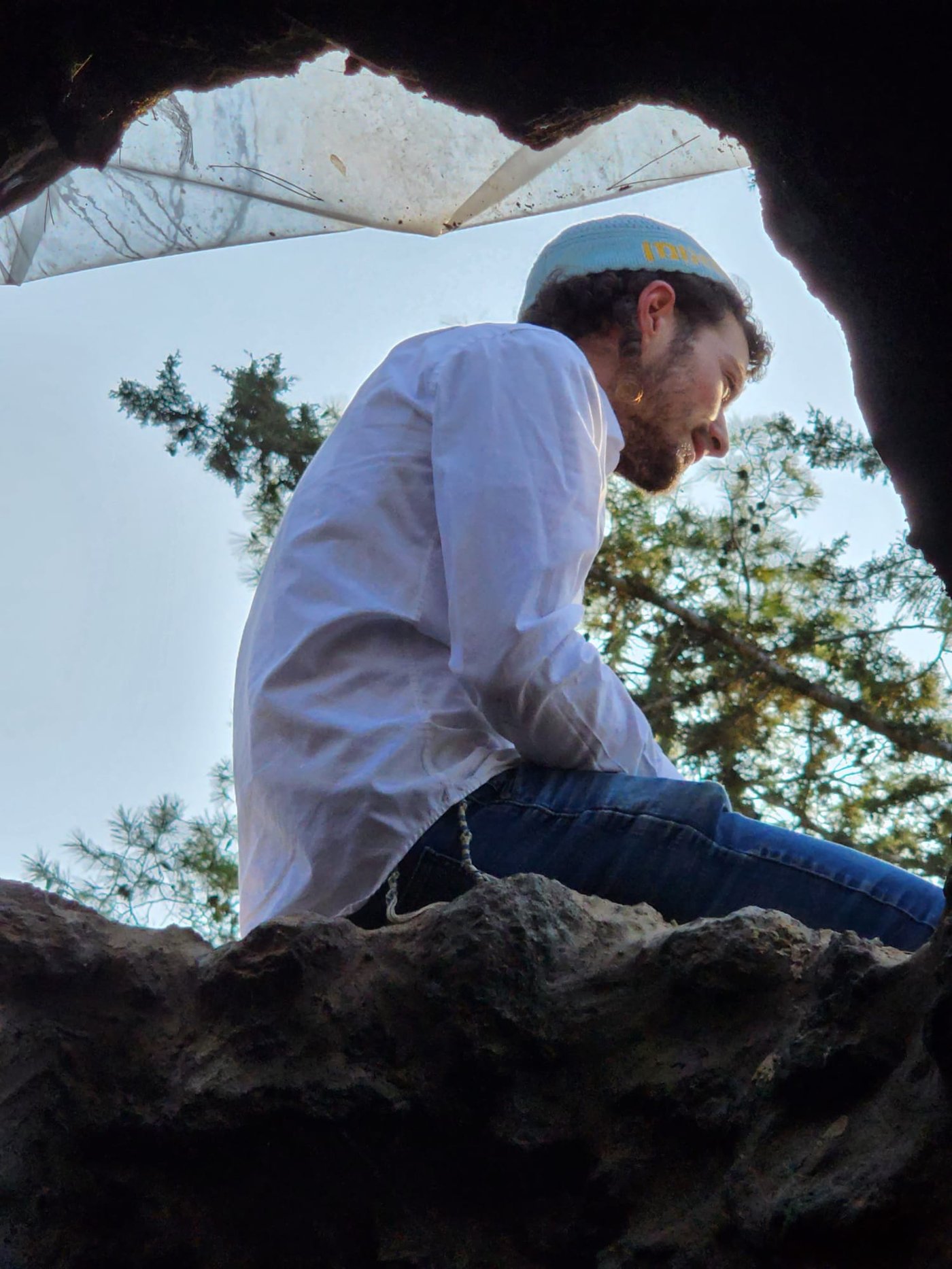 הפתעה בקבר מתתיהו - חתונה; "דווקא פה מתאים להתחתן" | תיעוד
