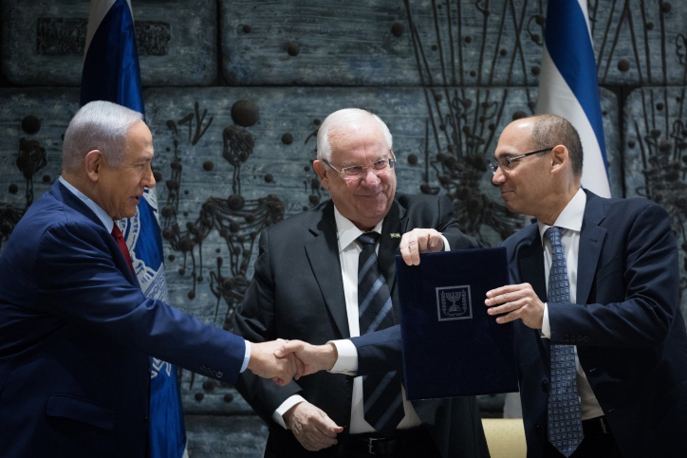נתניהו וירון בעבר