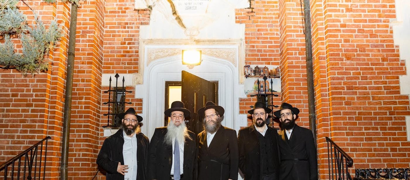 צפו בתיעוד: הרב יגאל כהן בביקור מיוחד בכפר חב"ד