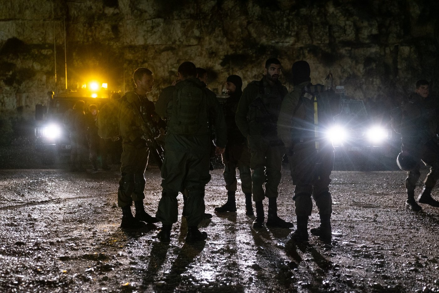8 מבוקשים נעצרו: אבנים יודו על כוחות הביטחון
