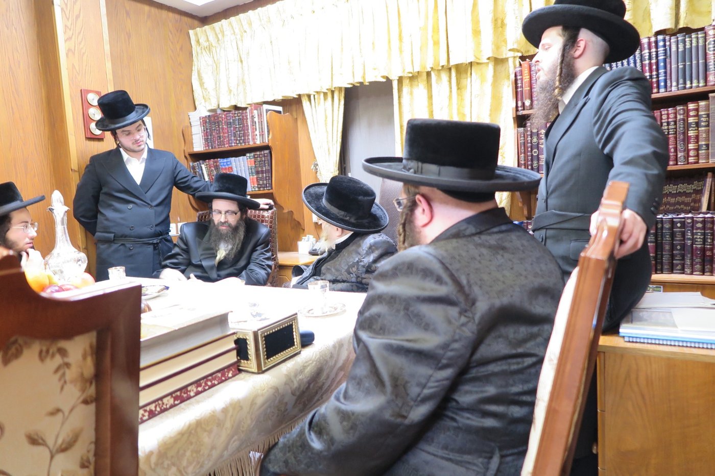 האדמו"ר מזוועהיל ארה"ב בביקור בישראל | תיעוד
