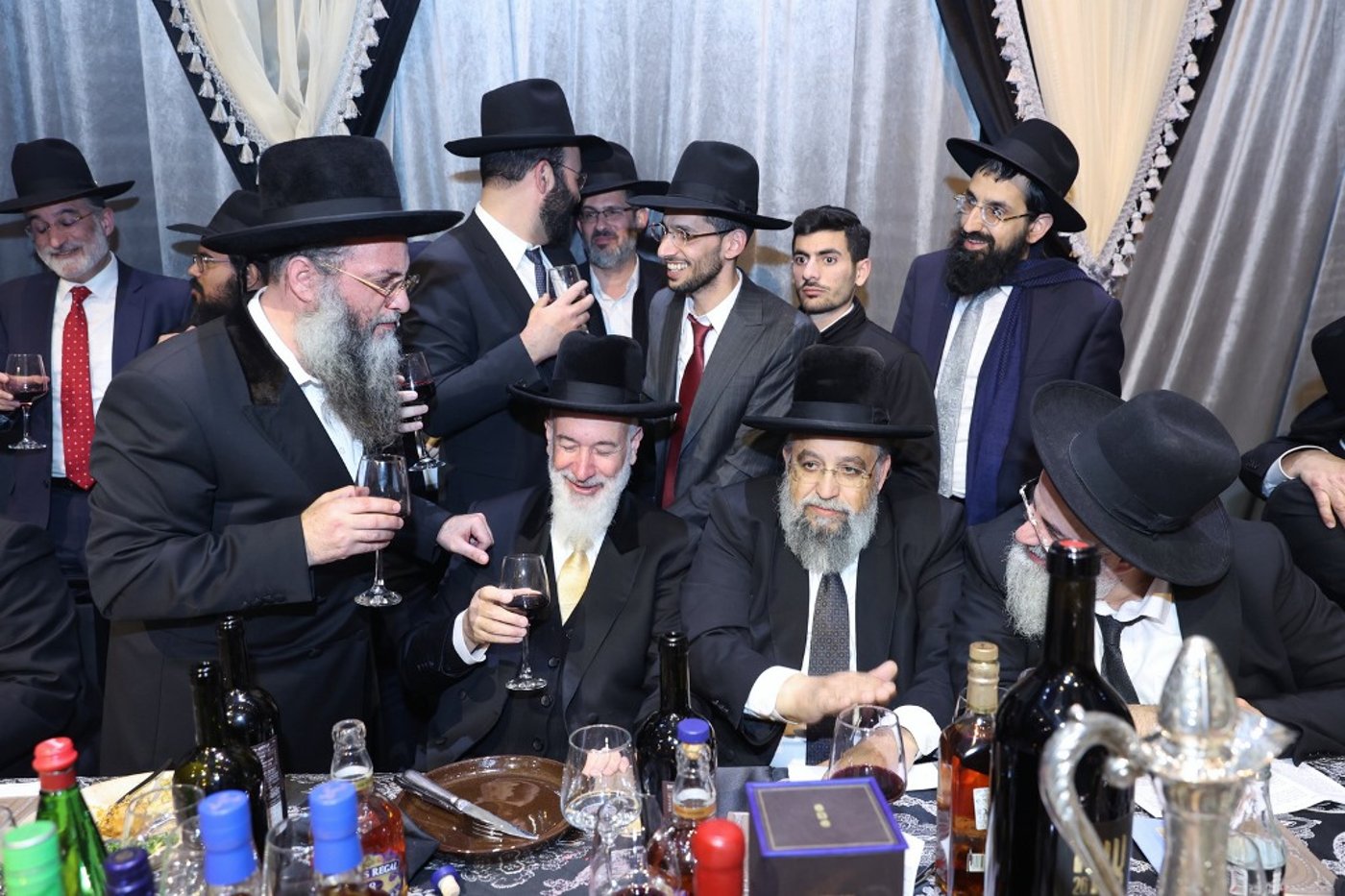 המשפיע המרוקאי חיתן, רבנים ואישי ציבור השתתפו