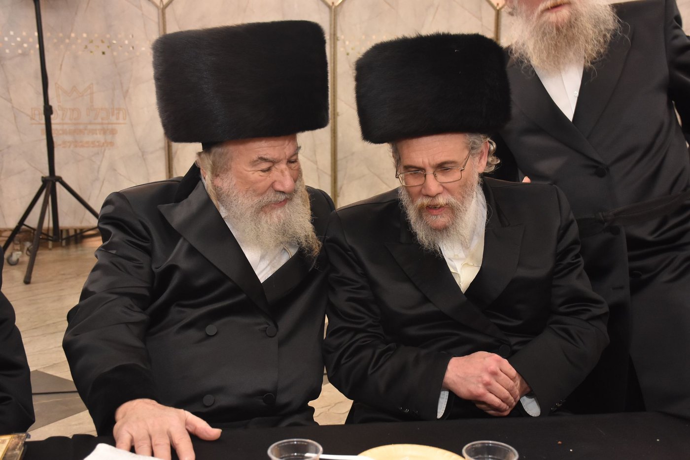 שמחת החתונה בחצר הקודש אשלג | צפו