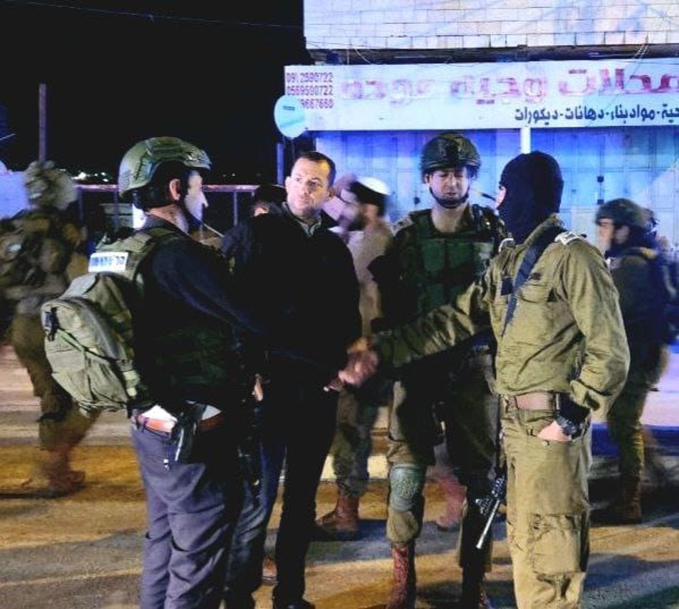 חווארה, הערב