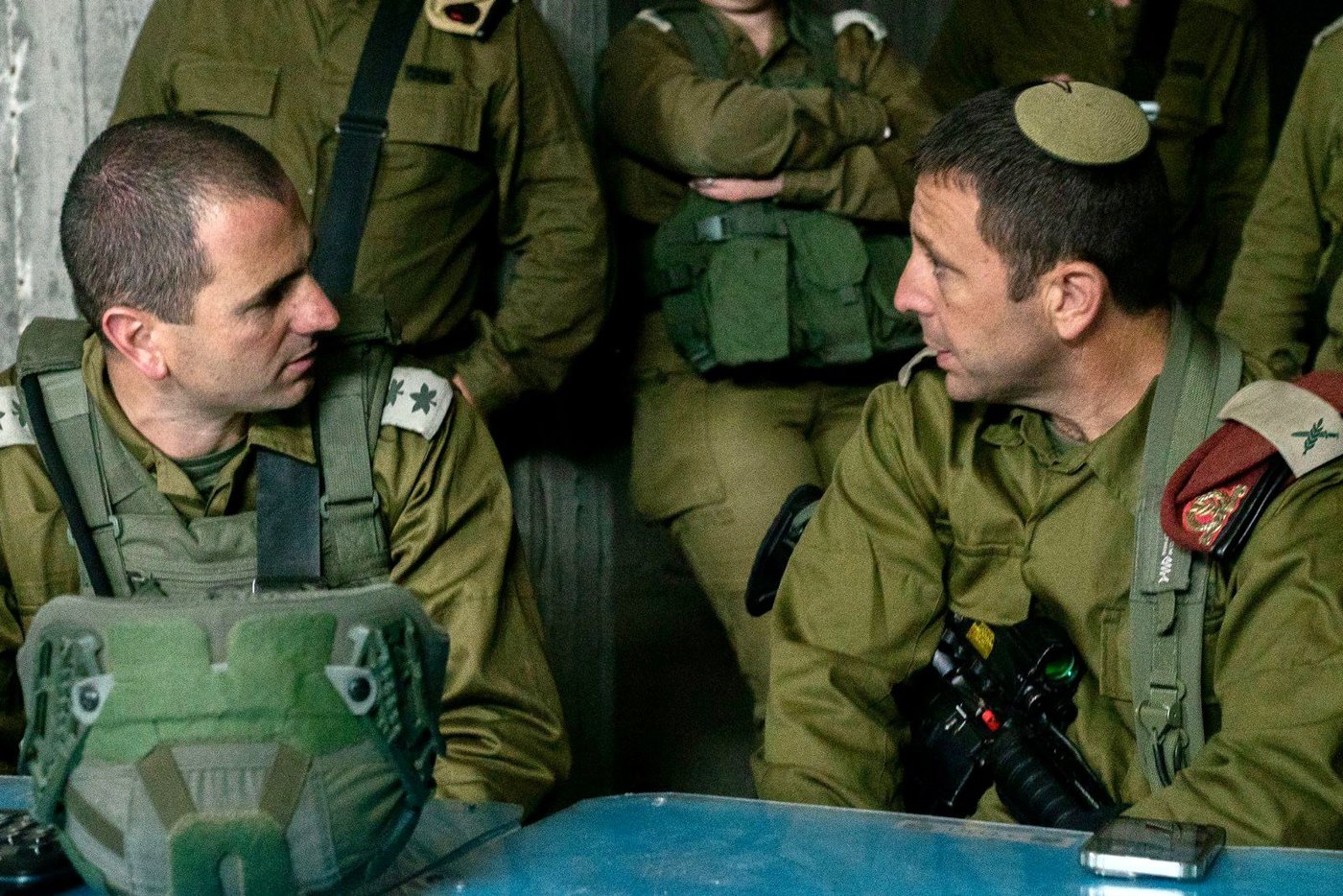 תיעוד: המצוד אחר המחבל שירה על לוחמים בחווארה