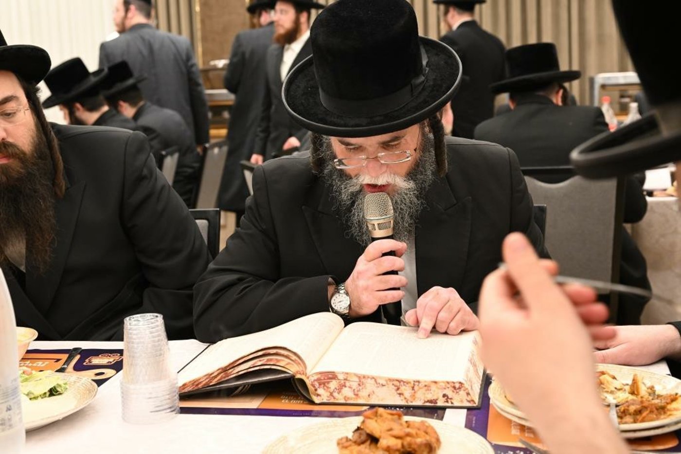 ועידת העסקנים לבית צאנז | תיעוד מסכם