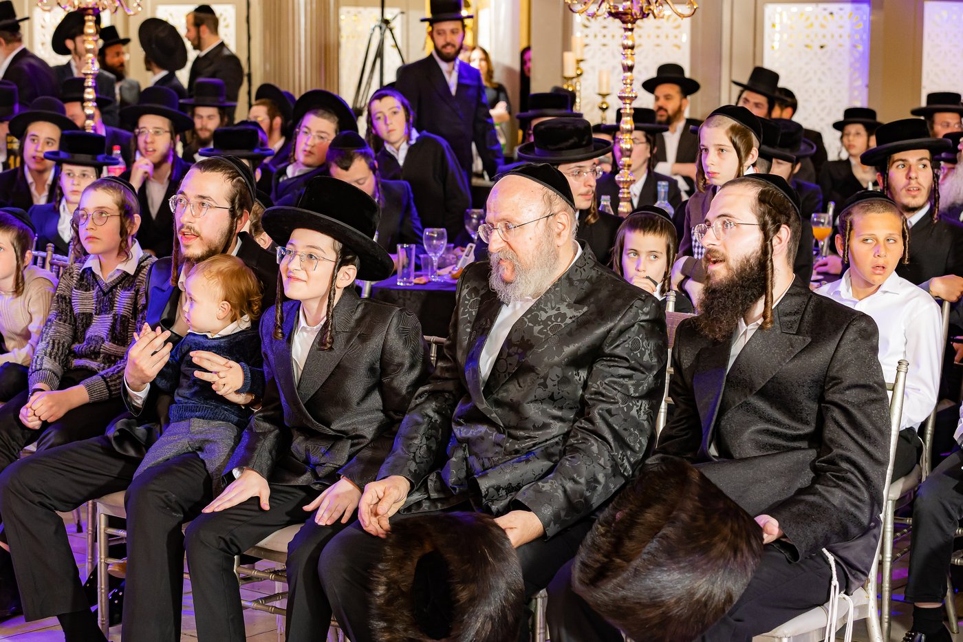 תיעוד מיוחד: חגיגת בר המצווה של ילד הפלא בנצי קלצקין