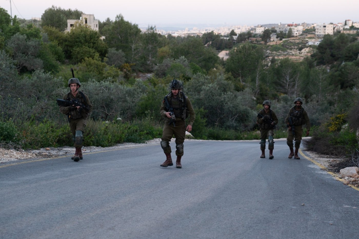 13 מבוקשים נעצרו במהלך הלילה בפעילות כוחות הביטחון