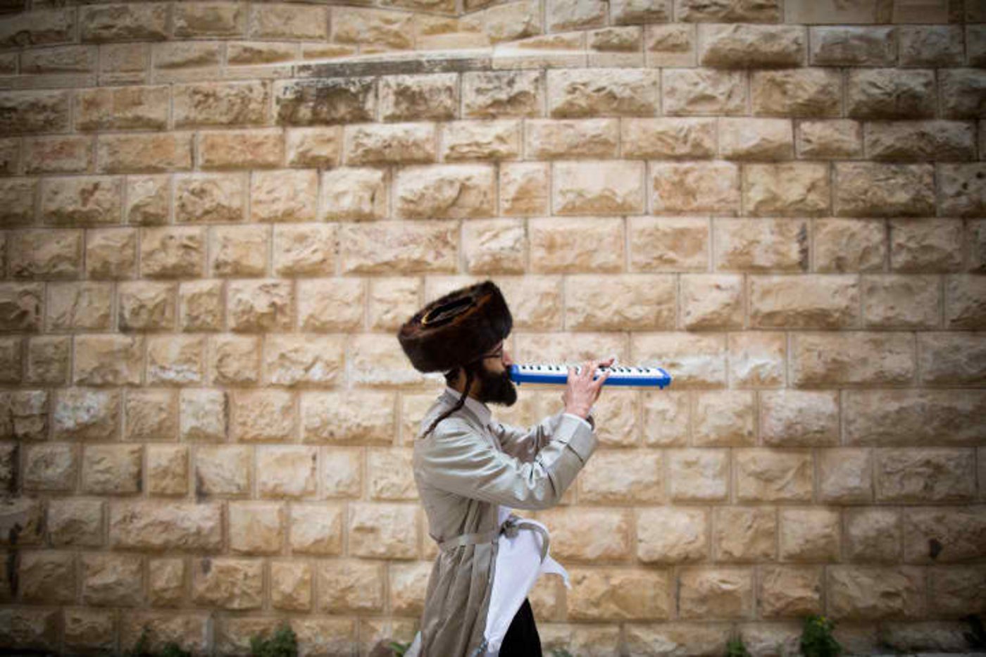 הילולת רבי אהרן מקרלין: מה סוד הניגון 'קה אכסוף'?