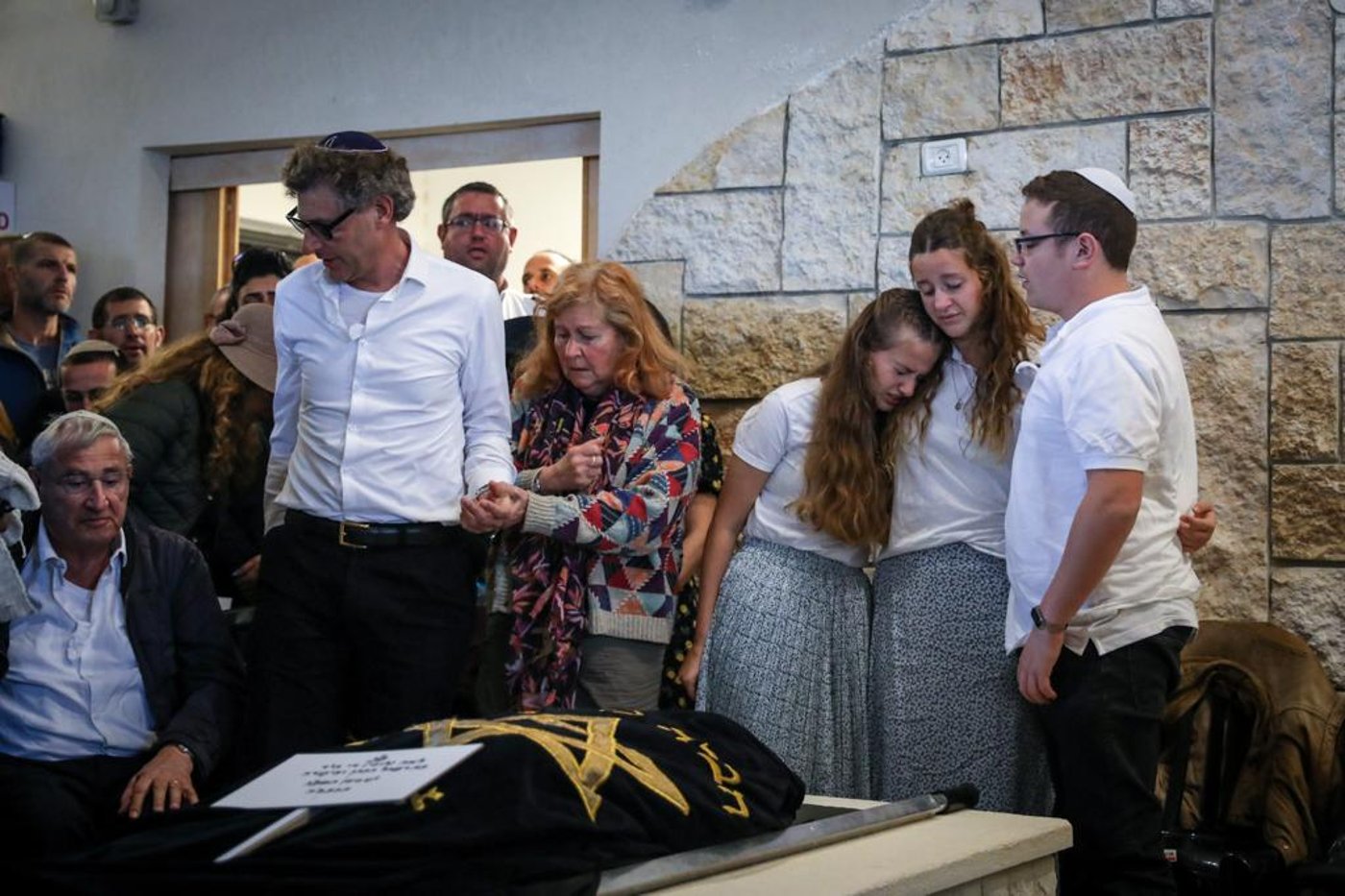 הבת ספדה לאמה: "את דואגת עכשיו למאיה ורינה, מי ידאג לנו?"