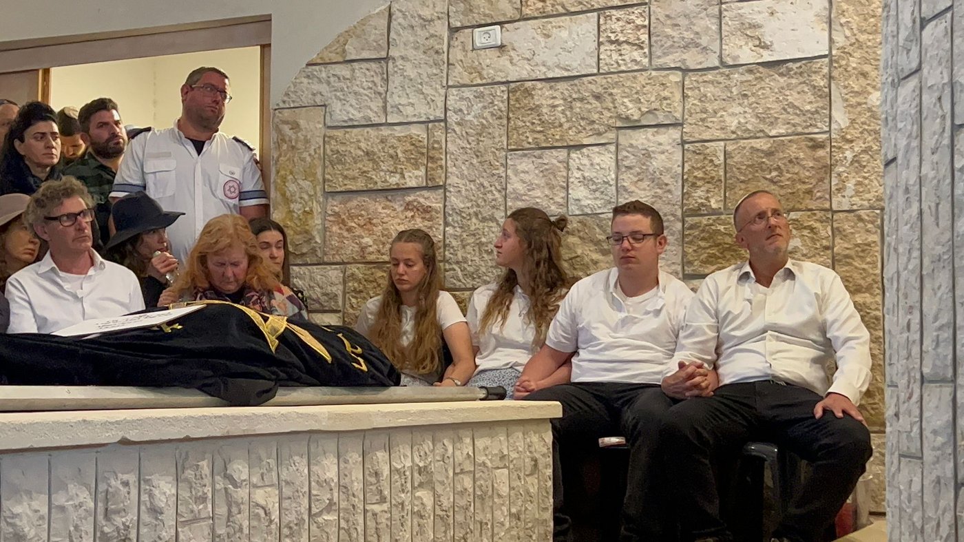 הבת ספדה לאמה: "את דואגת עכשיו למאיה ורינה, מי ידאג לנו?"