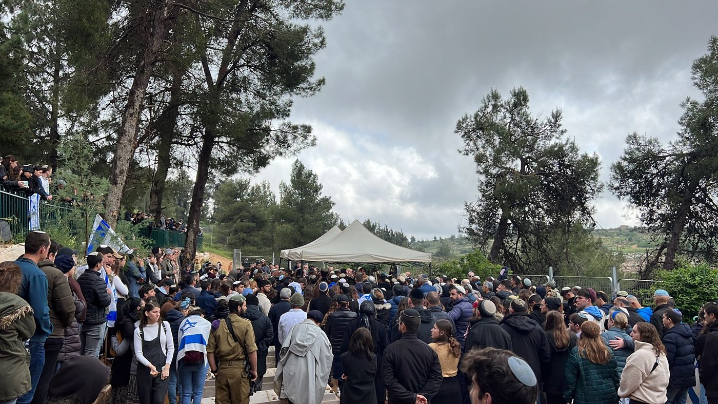 הבת ספדה לאמה: "את דואגת עכשיו למאיה ורינה, מי ידאג לנו?"