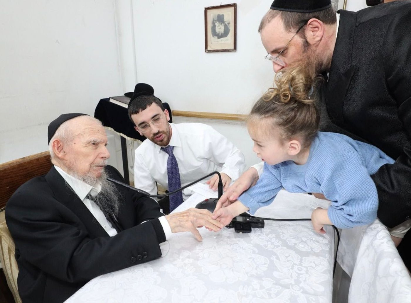זופניק בכיכר • כל התמונות והנייעס של פסח והמסתעף