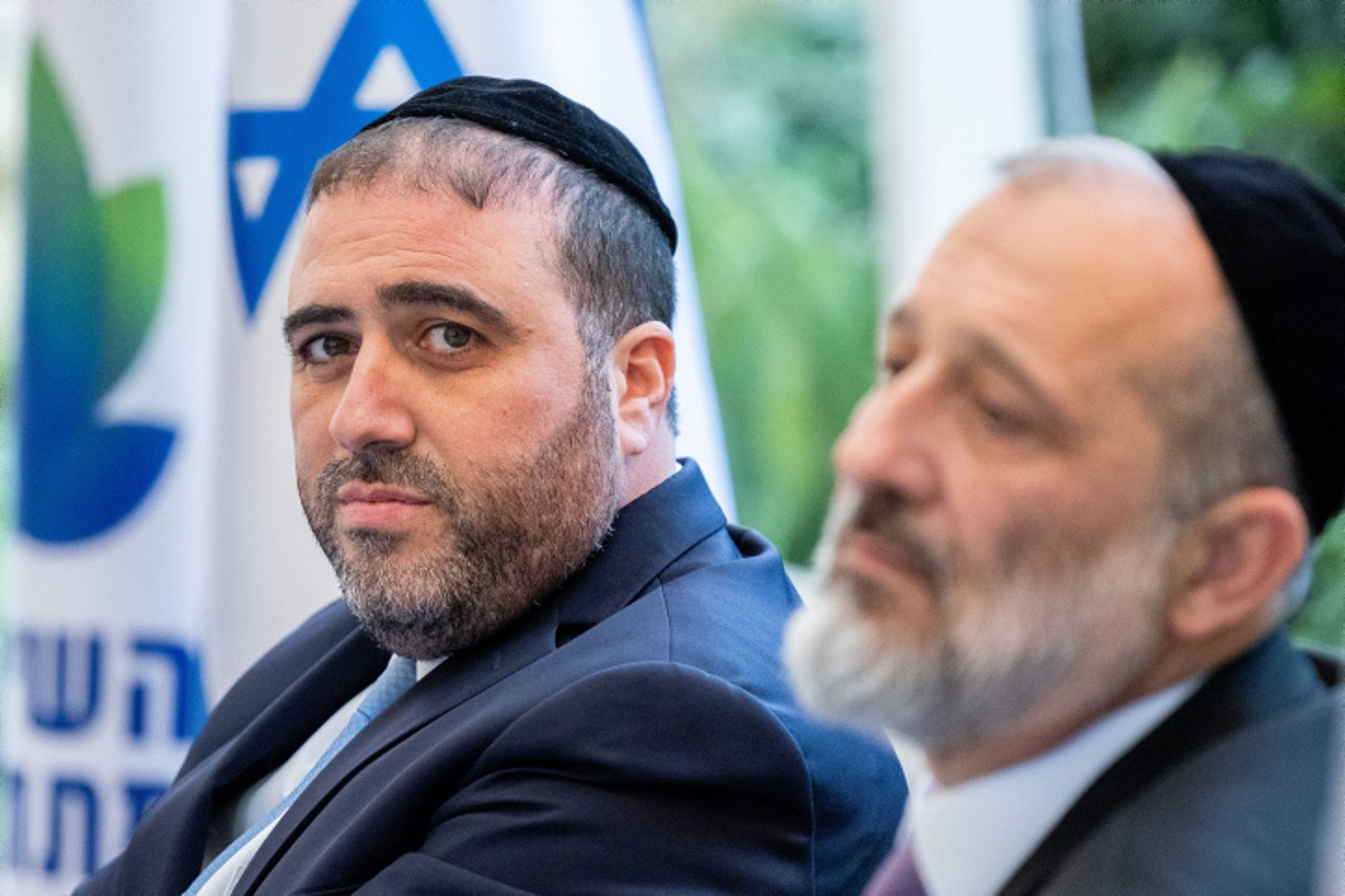 ארבל לצדו של דרעי