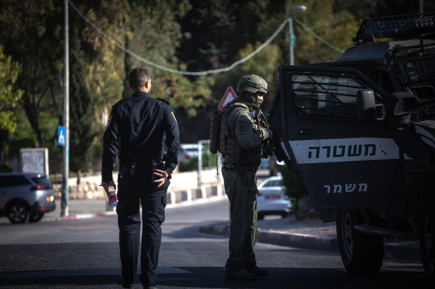 החיפושים אחר המחבל, אתמול