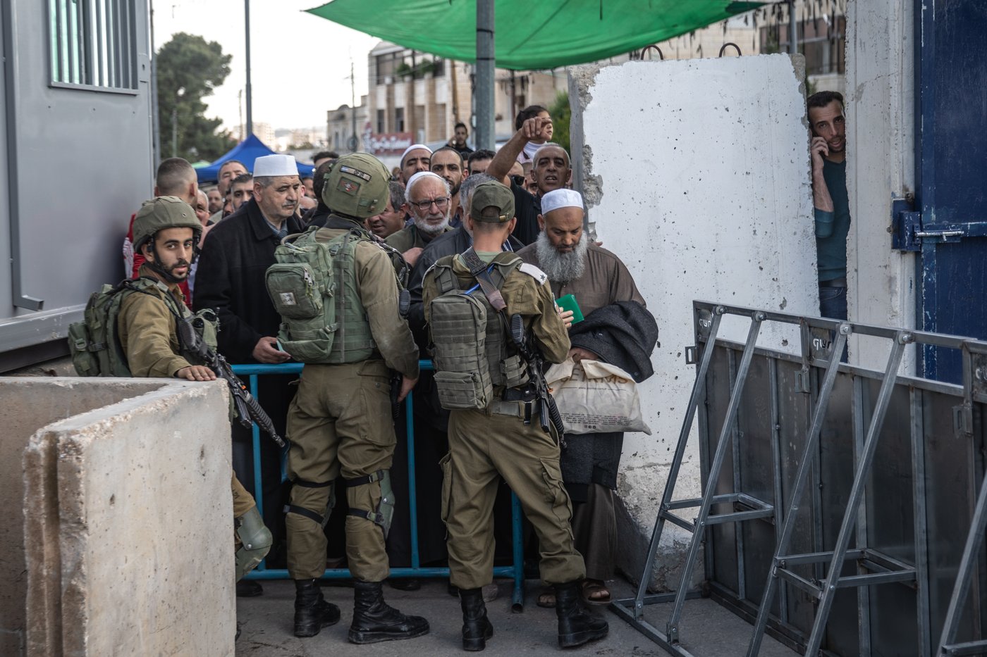 סיור מצולם • כך לוחמי מג"ב עוטף ירושלים מתמודדים עם הרמדאן והשב"חים