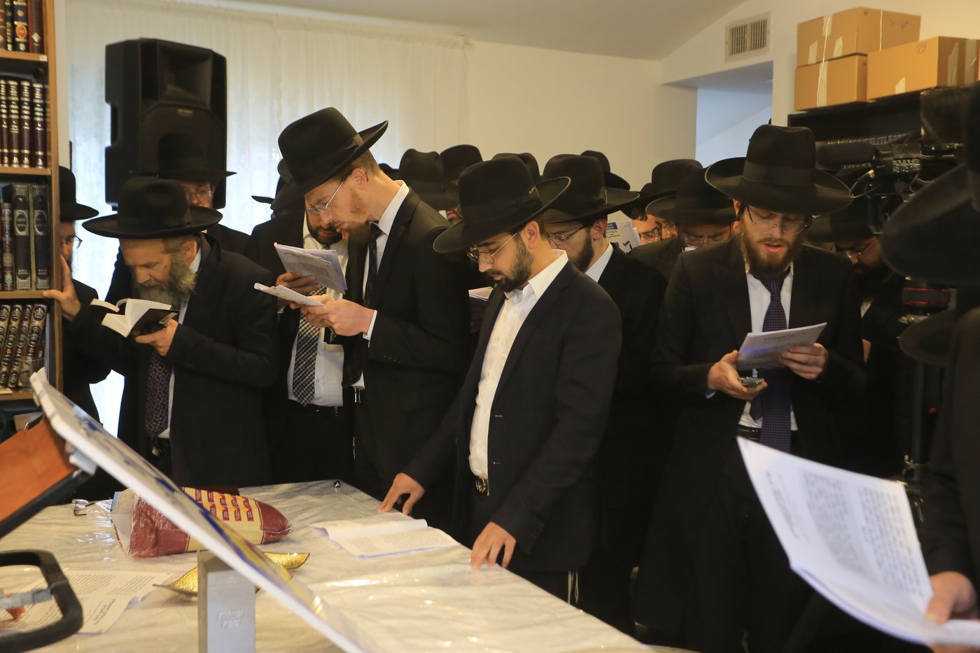 בראשות הגר"ב פינקל: מעמד ישועות נורא בערב שביעי של פסח
