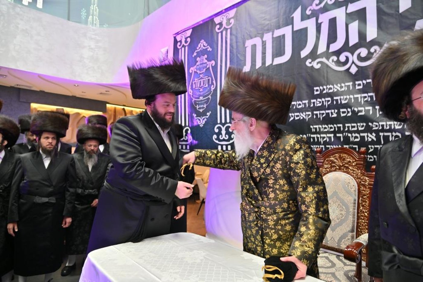 ר' ישראל וייס הי"ו מבעלי החברה המארחת