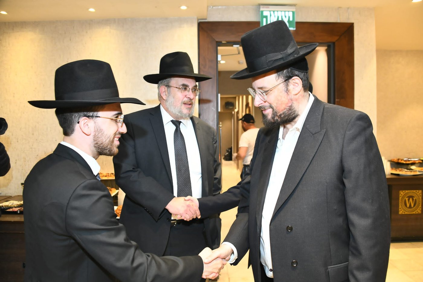 זופניק בכיכר • כל התמונות, הנייעס והחשיפות של השבוע